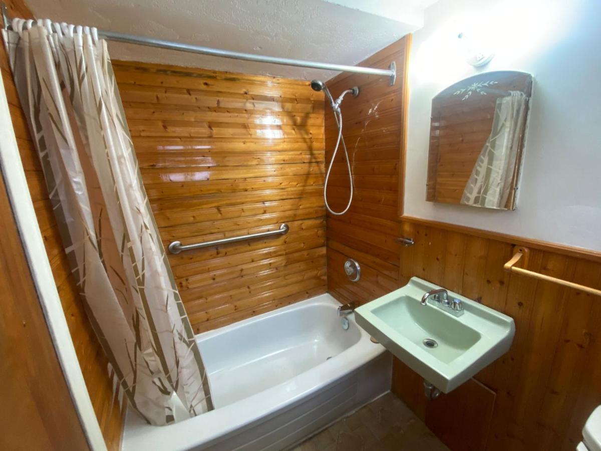 Motel Hillcrest Saint-Jean